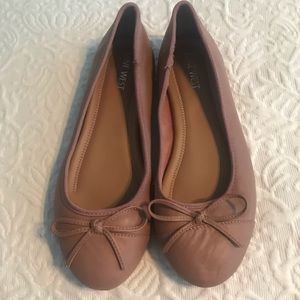 EEUC Nine West dusty rose ballet flats